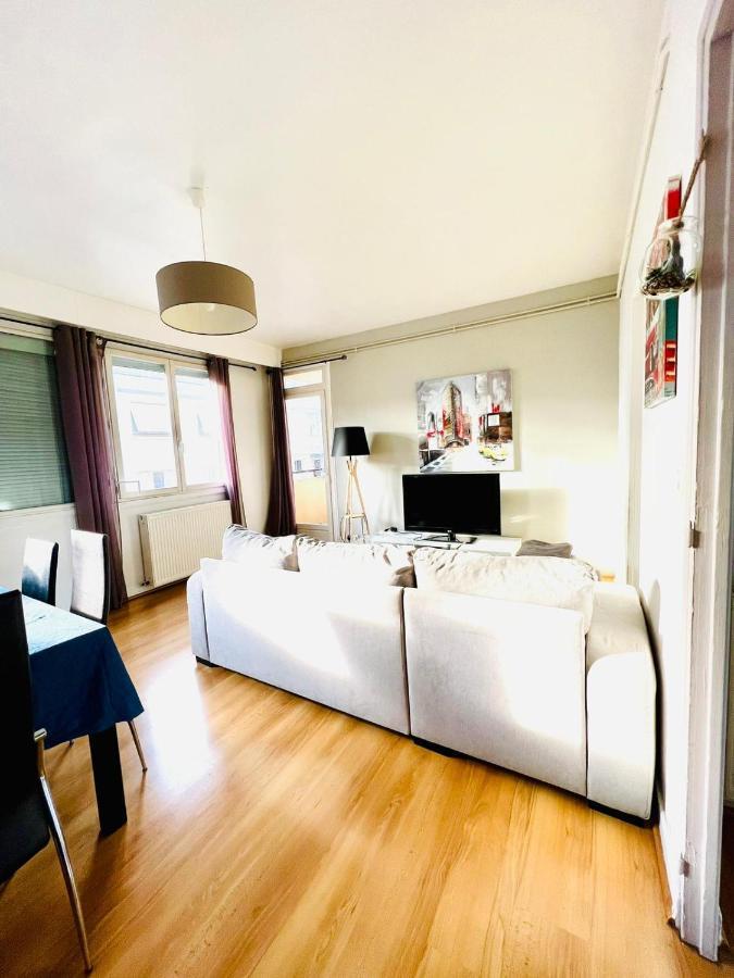 Le Voltaire -2 Chambres- 70M2- Hypercentre-Parking-Wifi Fibre- Nouvelle Literie Tarbes Exteriör bild
